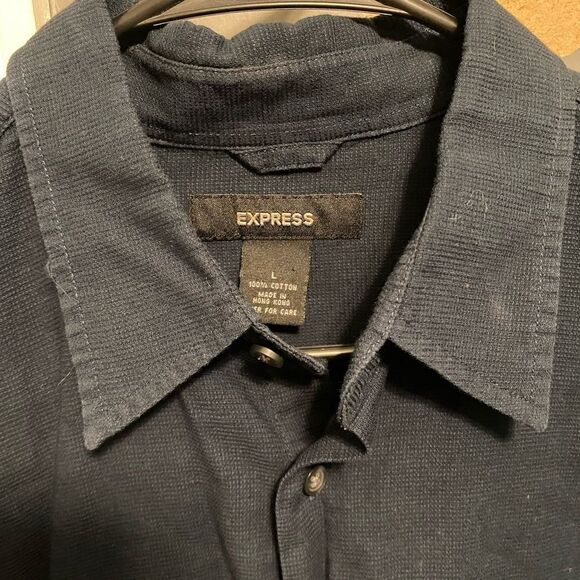 Express Navy Long Sleeve Button Down Top Size Large - Picture 3 of 3